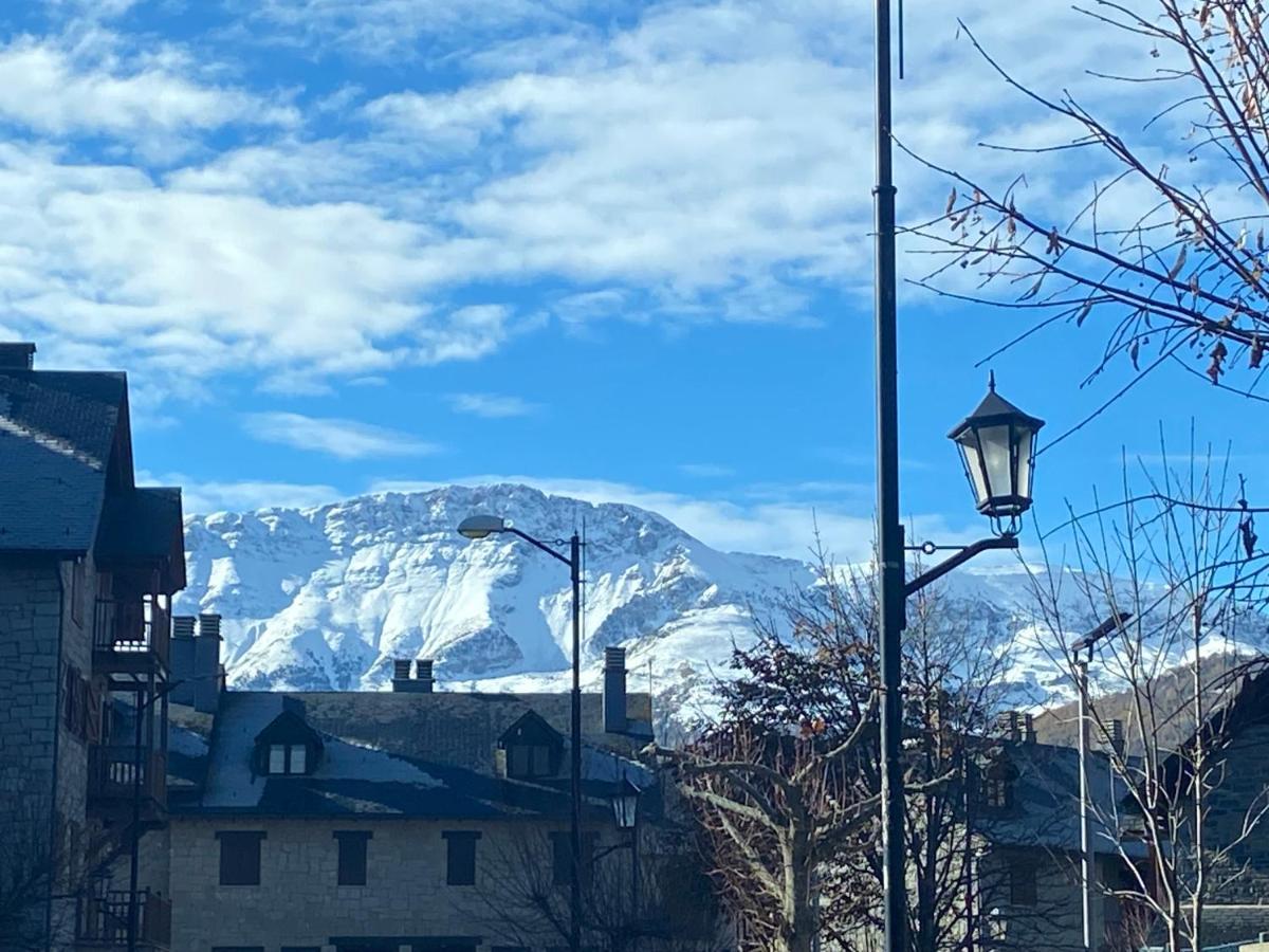 Apartment Check-in Casas Cumbre De Benasque Eriste